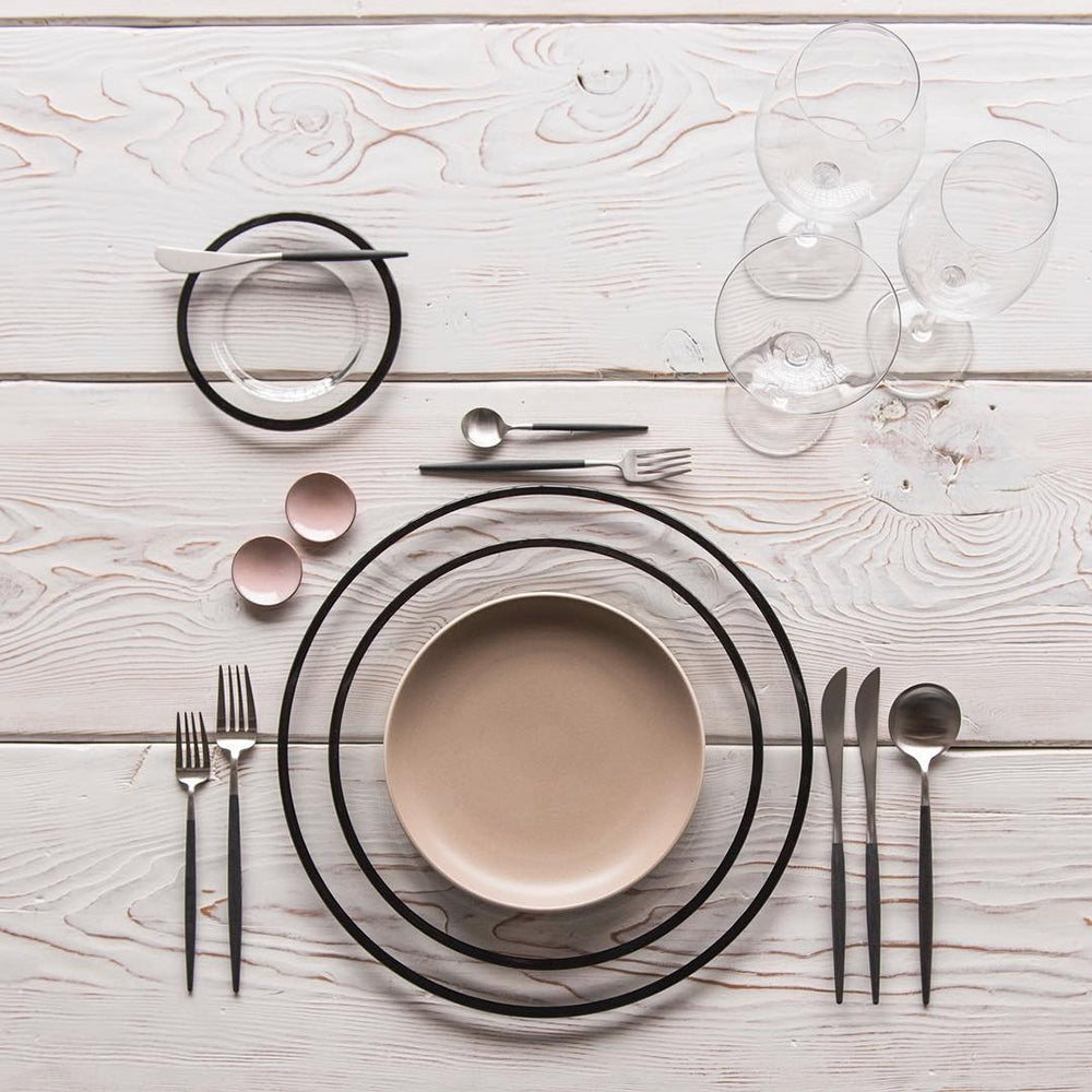 4 Pieces Matt Flatware set 18/11 Stainless Steel Cutlery set Black and Silver